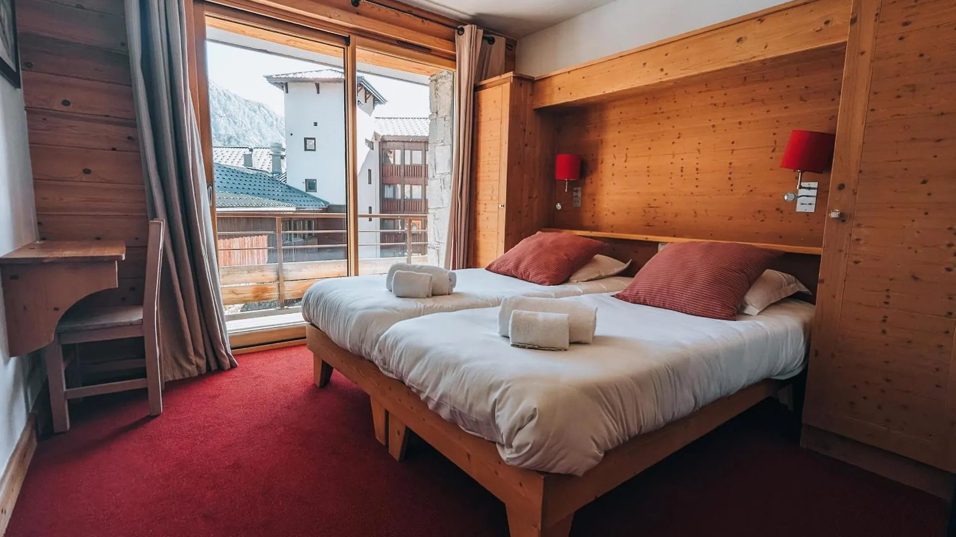 Residence Almes 1 Et Almes 2 By Alpapart Tignes